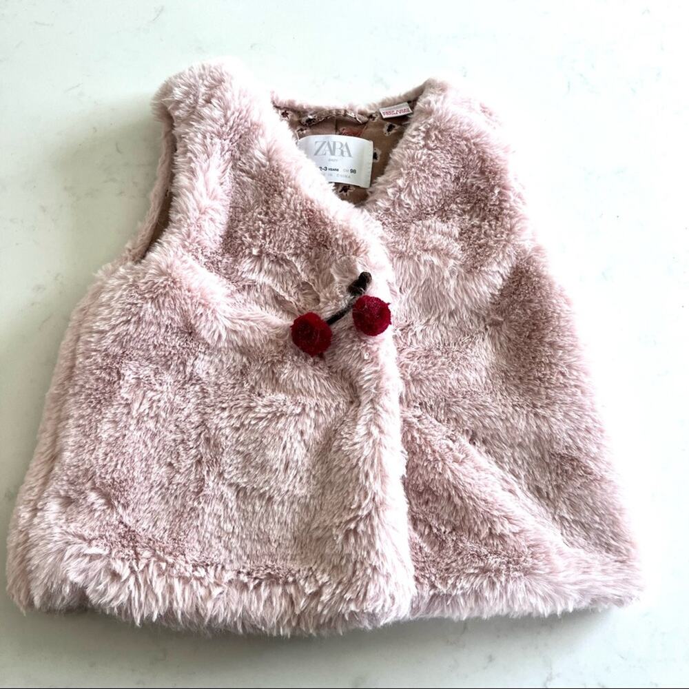 Zara girls pink faux fur vest size 2-3